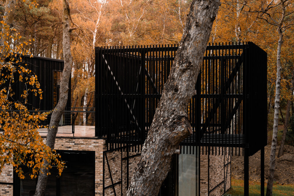 Łeba – budynek hotelowo- usługowy